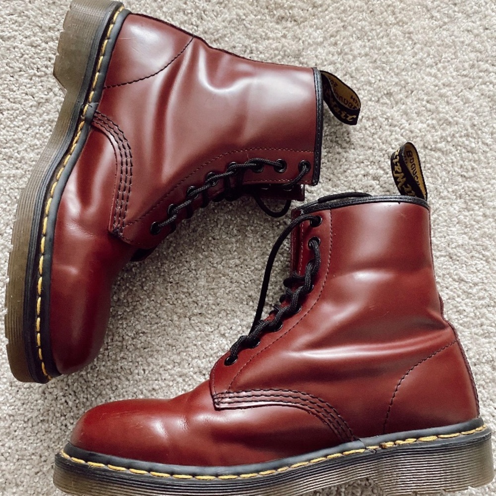 1460 red docs vintage